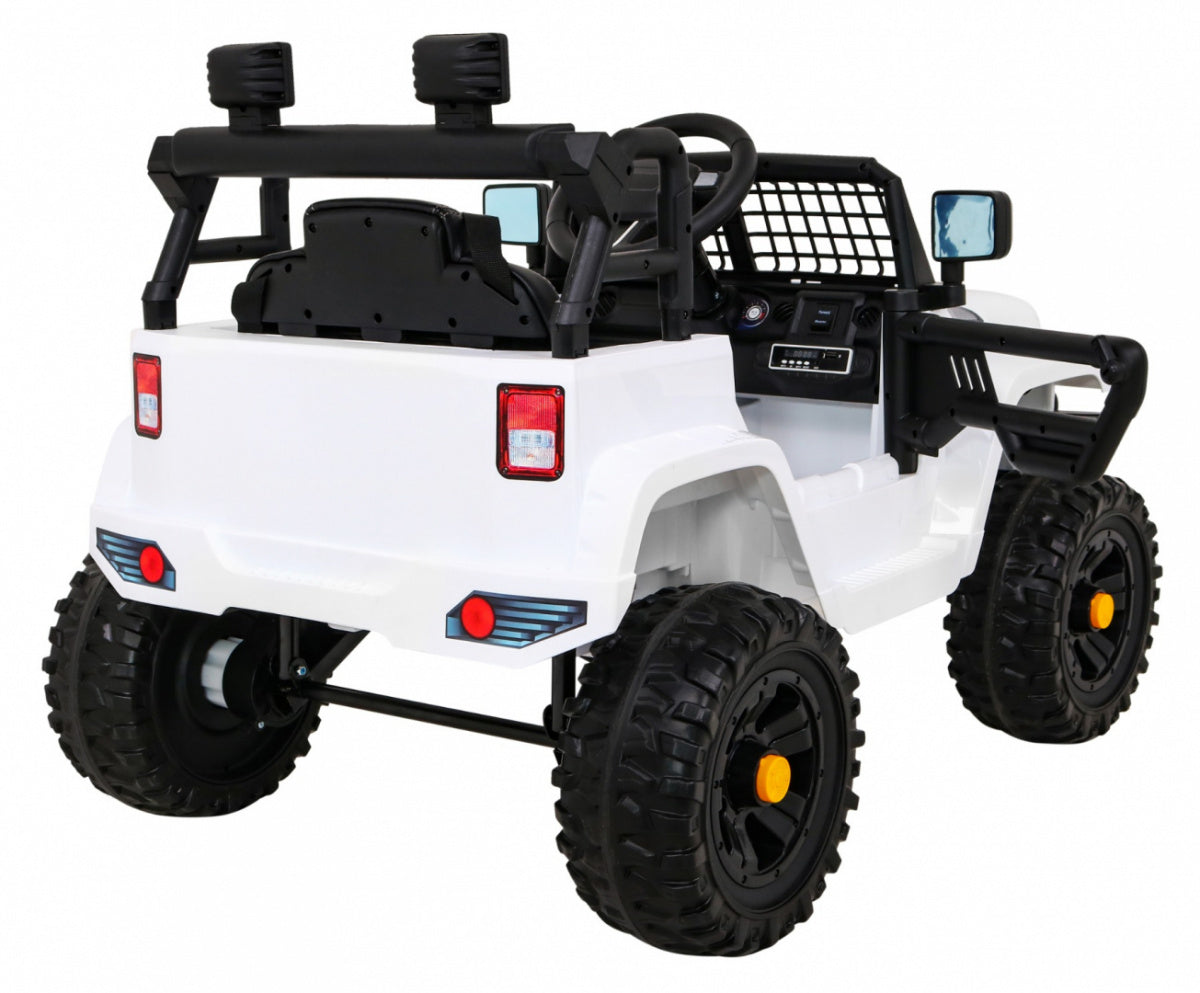 Jeep Dark Night White