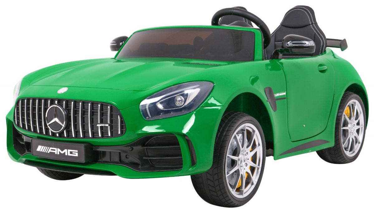 Mercedes-Benz GT R 4 × 4 obojen u zelenu boju