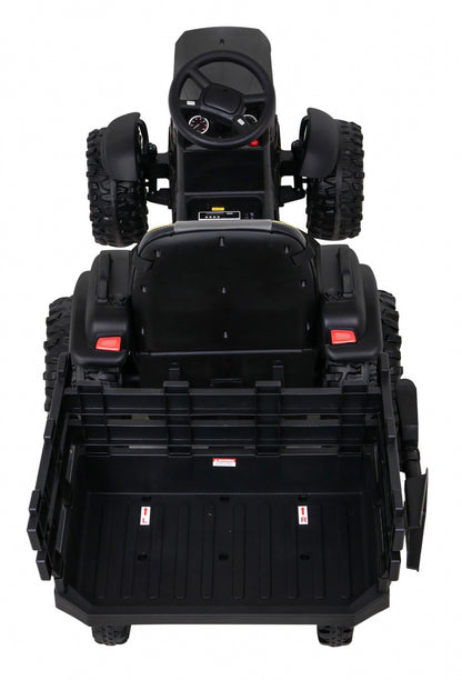 Traktor Titanium S Prikolicom | Crna
