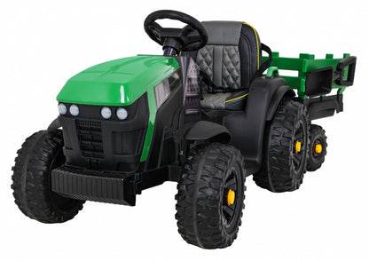 Traktor Titanium S Prikolicom
