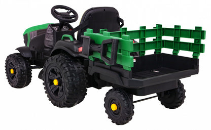 Traktor Titanium S Prikolicom | Zelena