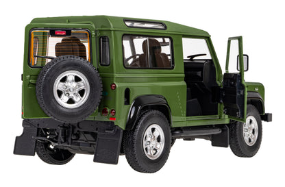 Land Rover Defender | Zelena