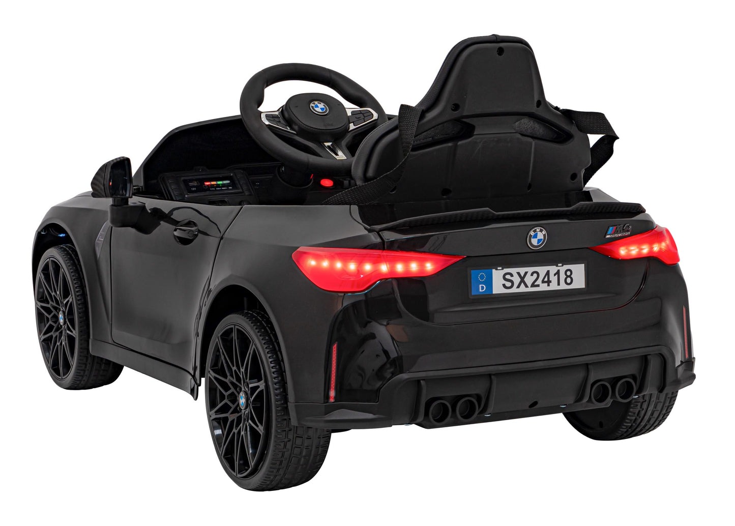 BMW M4 žute boje | Crna