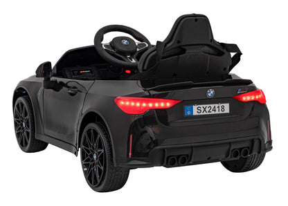 BMW M4 žute boje | Crna