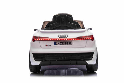 Audi SQ8 bijele boje | Bijela