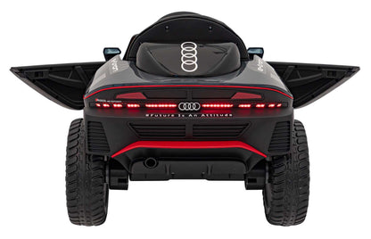 Audi RSQ E-TRON Sivo