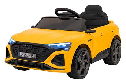 Audi SQ8 bijele boje | Žuta