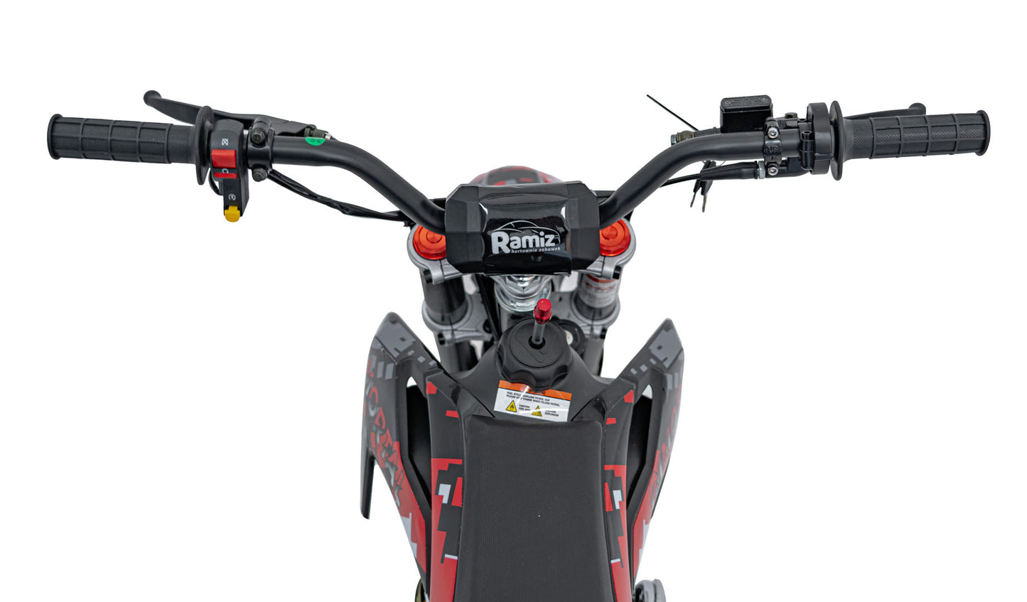 Motor s unutarnjim izgaranjem vozila 110CM IMMORTAL | Crvena