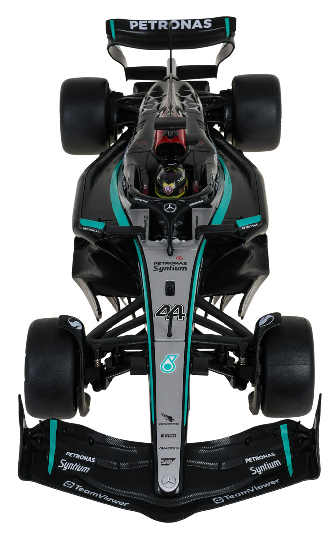 Mercedes-AMG F1 W15 E Performance
