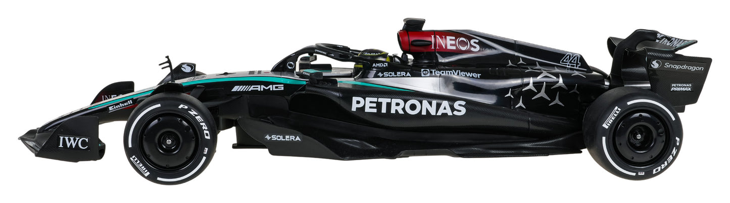 Mercedes-AMG F1 W15 E Performance