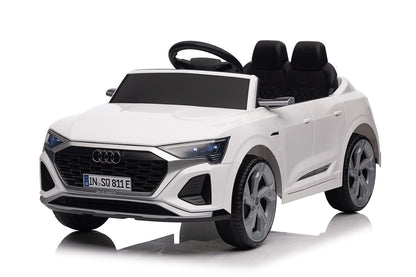 Audi SQ8 žute boje | Bijela