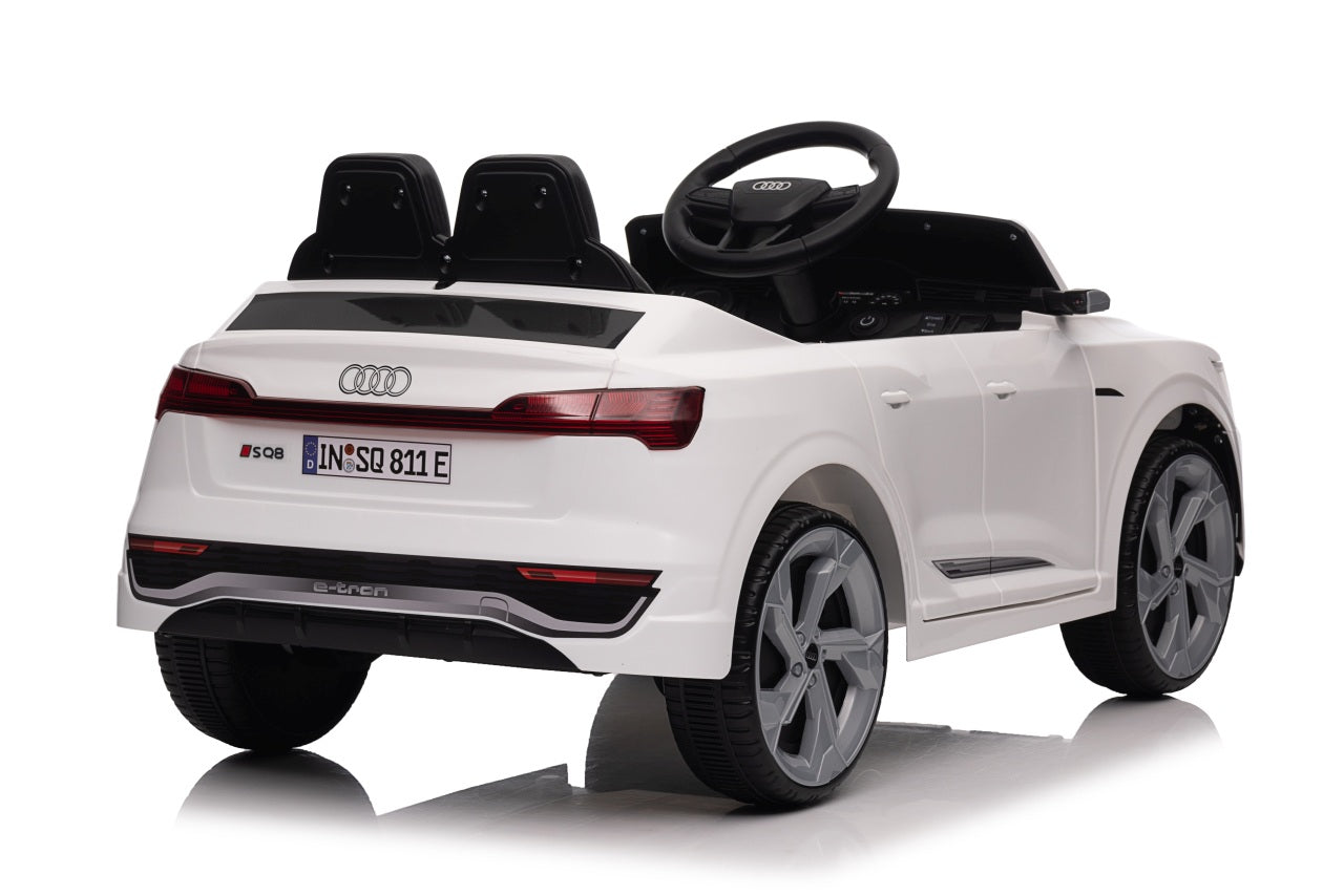 Audi SQ8 žute boje | Bijela