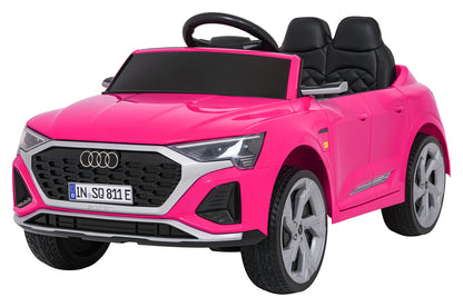 Crno Audi SQ8 | Ružičasta